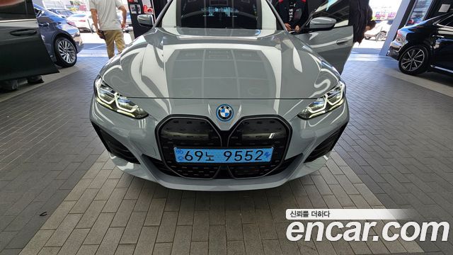 BMW i4 2024 — photo 35