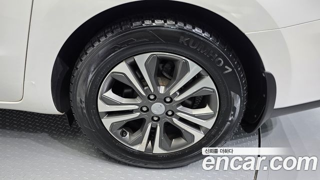 Kia Canival 2019 — photo 5