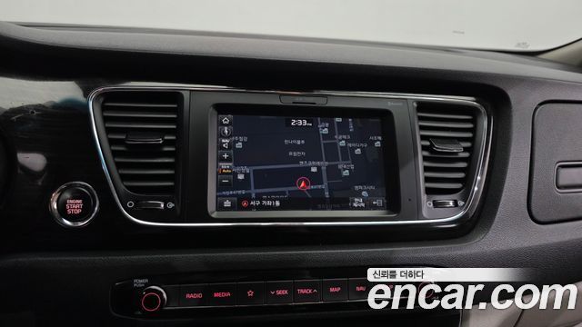Kia Canival 2019 — photo 20