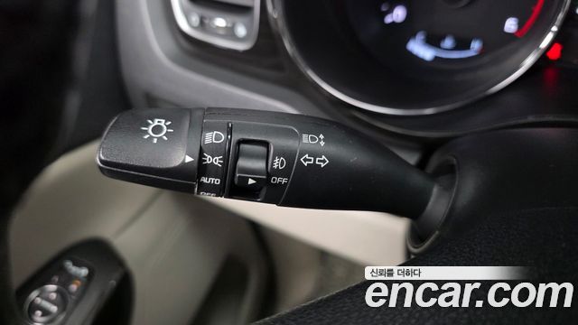 Kia Canival 2019 — photo 30