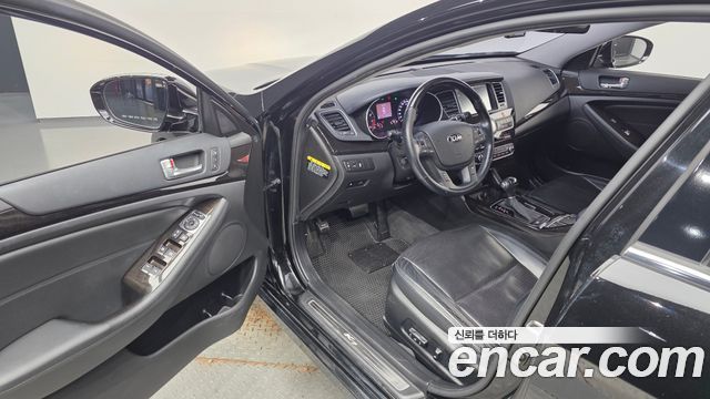 Kia K7 2013 — photo 13