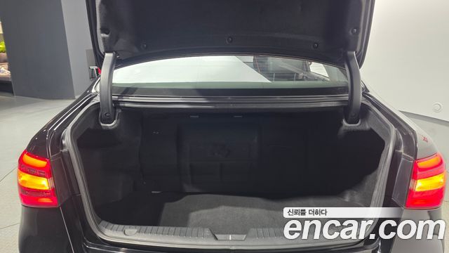 Kia K7 2013 — photo 21