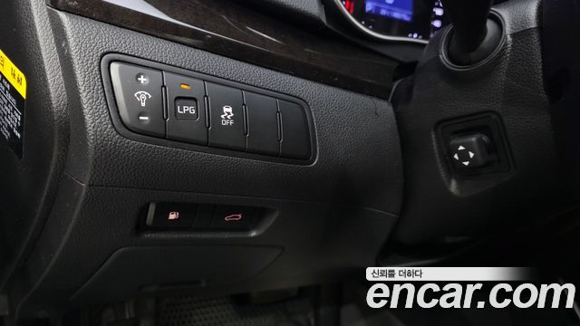Kia K7 2013 — photo 25