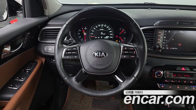 Kia Sorento 2018 — photo 13