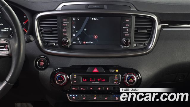 Kia Sorento 2018 — photo 15
