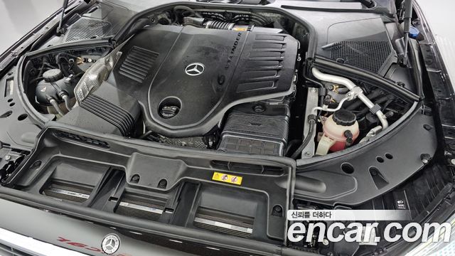 Mercedes-Benz S-Class 2023 — photo 6