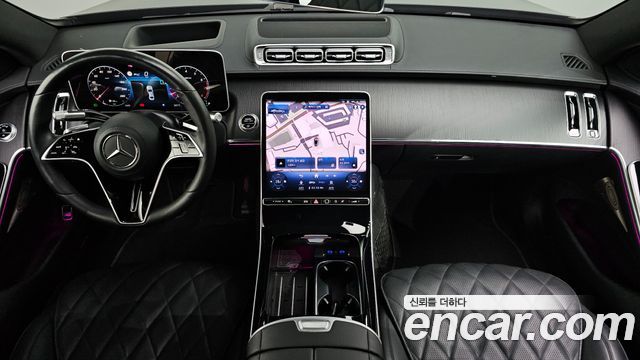 Mercedes-Benz S-Class 2023 — photo 10