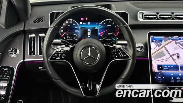 Mercedes-Benz S-Class 2023 — photo 19