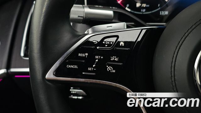 Mercedes-Benz S-Class 2023 — photo 25