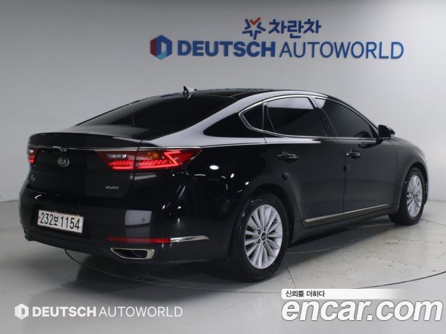 Kia K7 2018 — photo 2