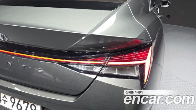 Hyundai AVANTE 2021 — photo 9