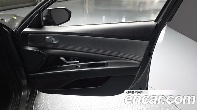 Hyundai AVANTE 2021 — photo 14