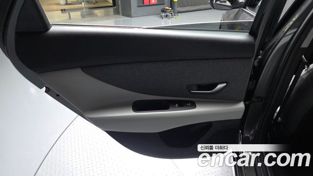 Hyundai AVANTE 2021 — photo 15