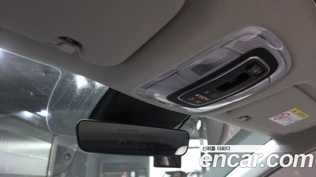 Hyundai AVANTE 2021 — photo 28