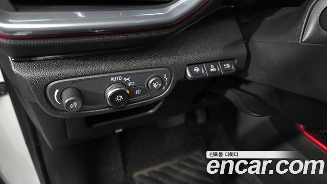 Chevrolet Korea Trailblazer 2022 — photo 27