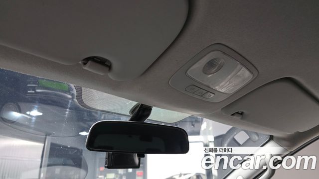 Hyundai Starex 2016 — photo 26
