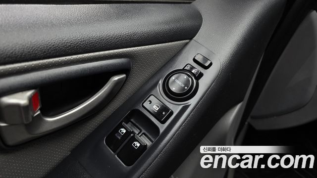 Hyundai Starex 2016 — photo 28