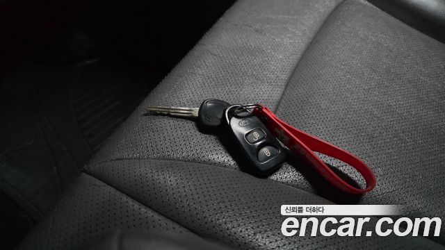 Hyundai Starex 2016 — photo 29