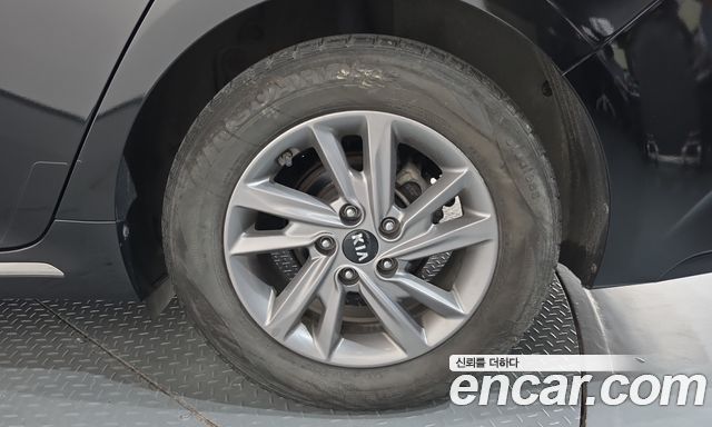 Kia K5 2020 — photo 7