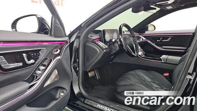 Mercedes-Benz S-Class 2023 — photo 13