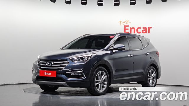 Hyundai Santafe 2016 — photo 1