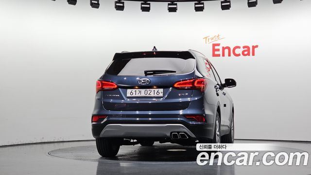 Hyundai Santafe 2016 — photo 4