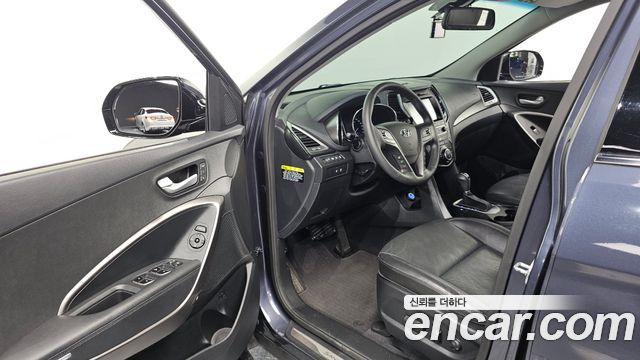 Hyundai Santafe 2016 — photo 13
