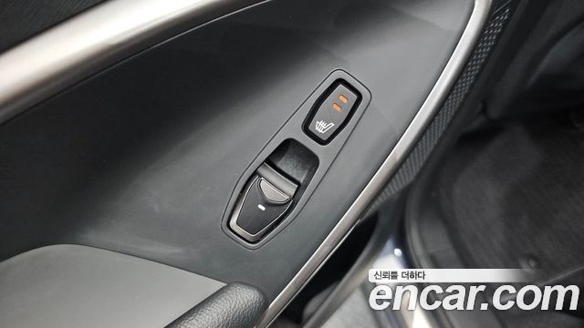 Hyundai Santafe 2016 — photo 25