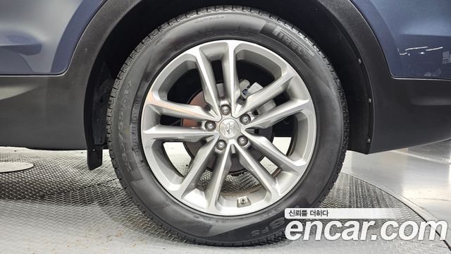 Hyundai Santafe 2016 — photo 7