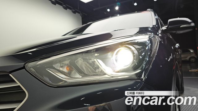 Hyundai Santafe 2016 — photo 8