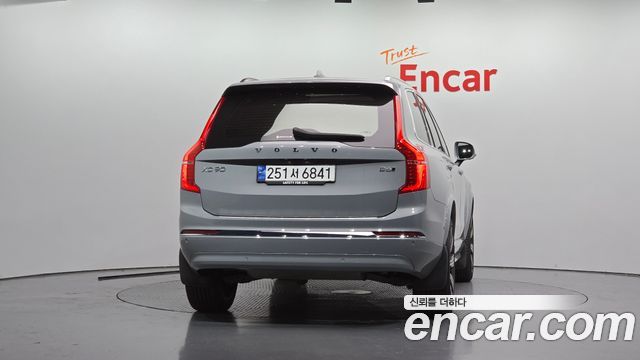 Volvo XC90 2024 — photo 4