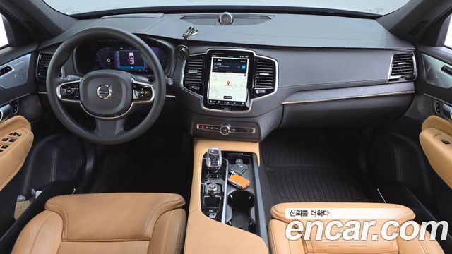 Volvo XC90 2024 — photo 10