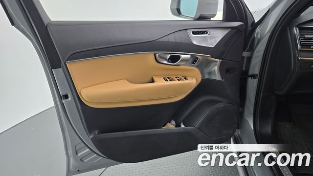 Volvo XC90 2024 — photo 14