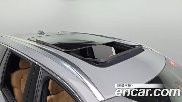 Volvo XC90 2024 — photo 28