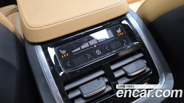 Volvo XC90 2024 — photo 29
