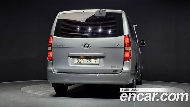 Hyundai Starex 2011 — photo 4