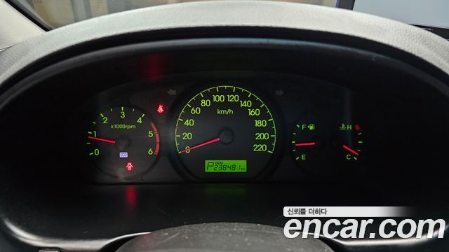 Hyundai Starex 2011 — photo 8