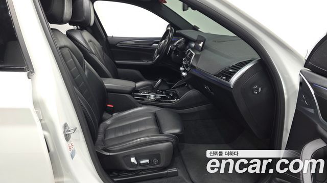 BMW X4 2021 — photo 17