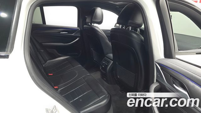 BMW X4 2021 — photo 18