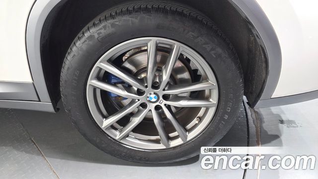 BMW X4 2021 — photo 7