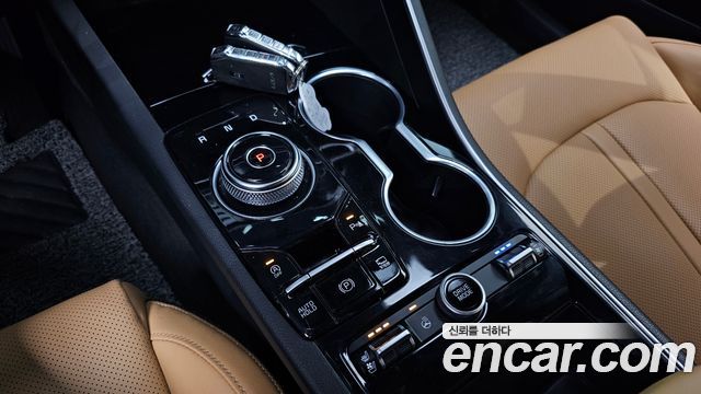 Kia K5 2022 — photo 9