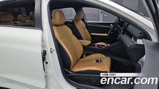 Kia K5 2022 — photo 12