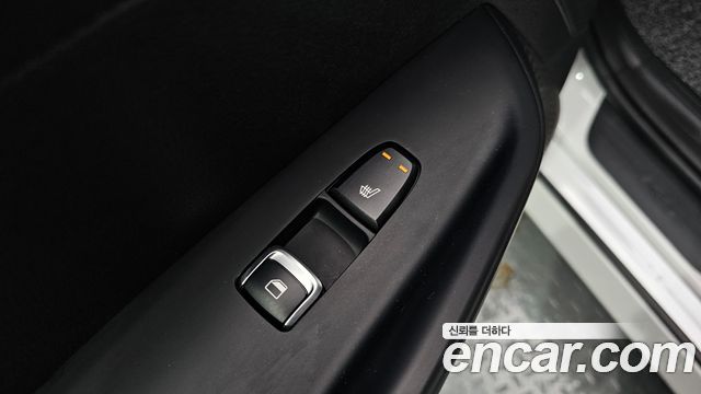 Kia K5 2022 — photo 20