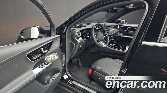 Mercedes-Benz GLC-Class 2026 — photo 13