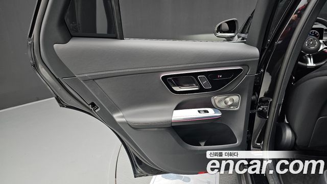 Mercedes-Benz GLC-Class 2026 — photo 15