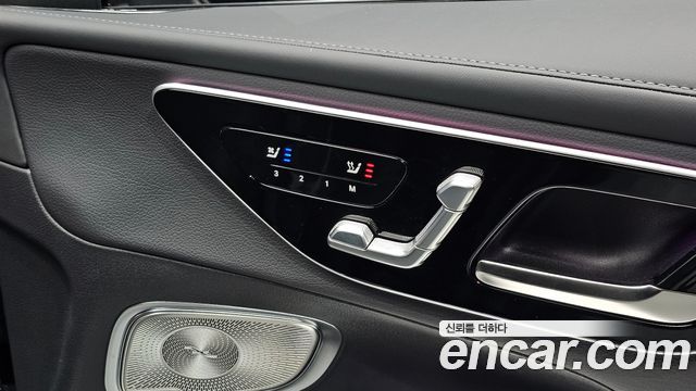 Mercedes-Benz GLC-Class 2026 — photo 28