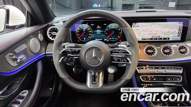 Mercedes-Benz E-Class 2021 — photo 19