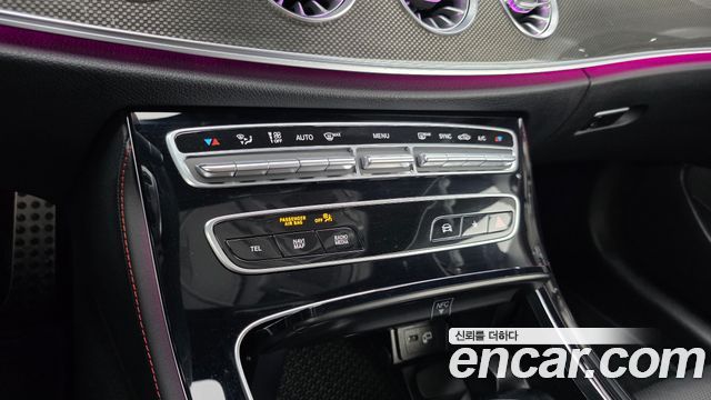 Mercedes-Benz E-Class 2021 — photo 25