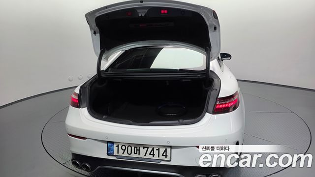 Mercedes-Benz E-Class 2021 — photo 35