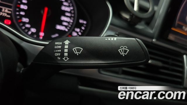 Audi A6 2016 — photo 30